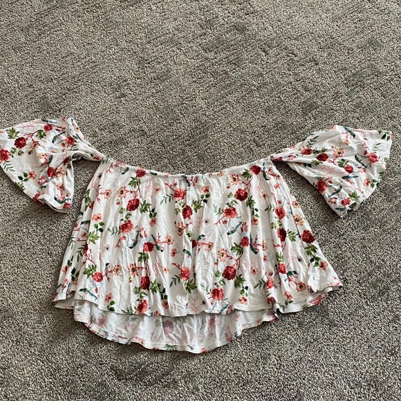 Forever 21 Floral Off the Shoulder Crop Top - Picture 1 of 3